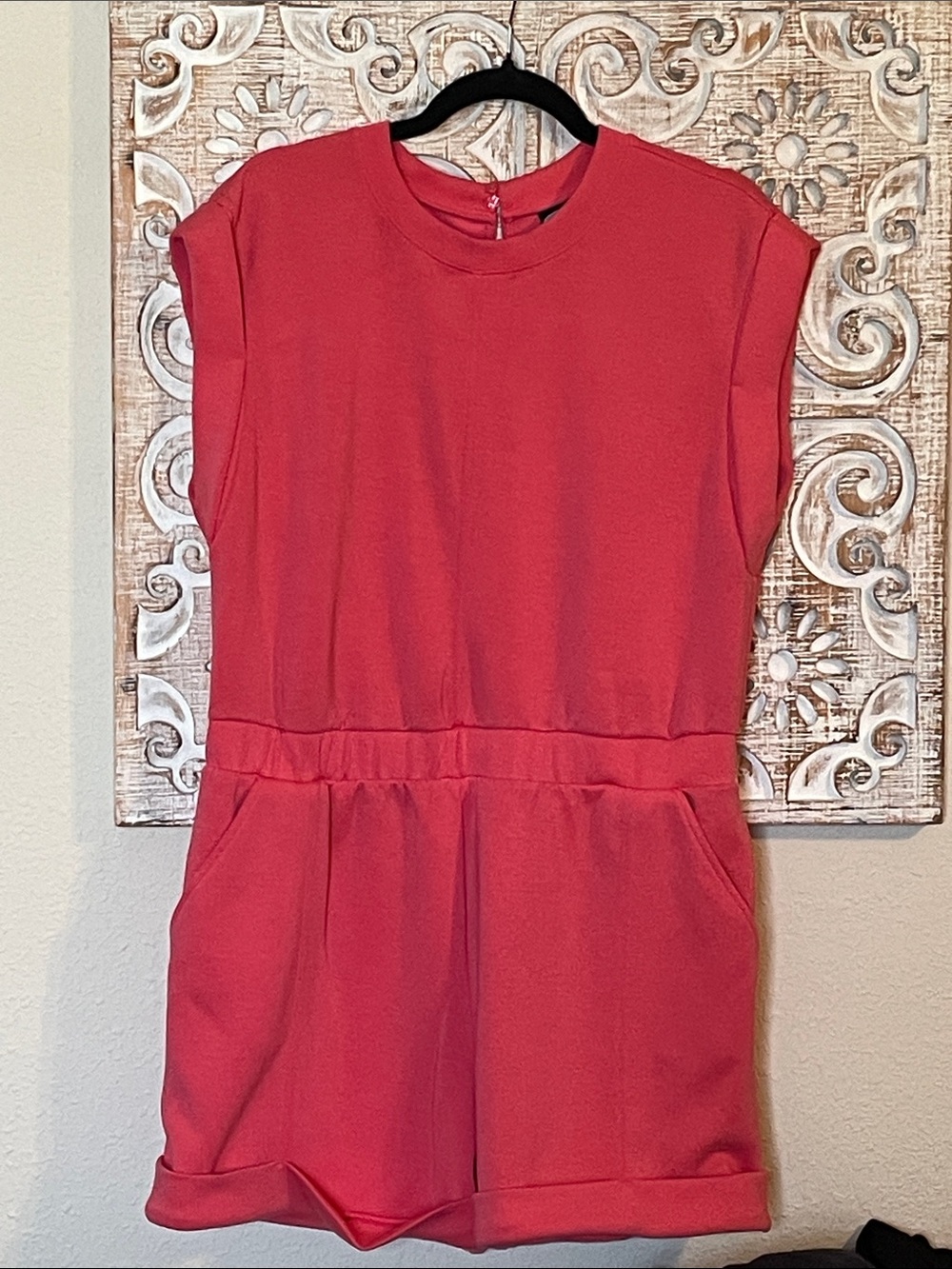 Scoop Women’s Coral Short Sleeve Romper